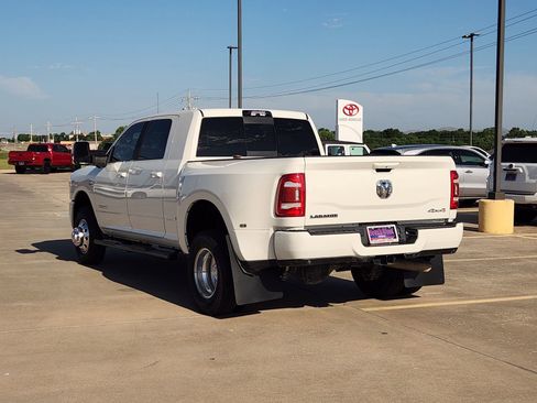 Used 2024 RAM 3500 Laramie w/ Towing Technology Group AWD/4WD image 4