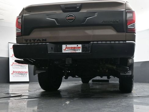 Used 2021 Nissan Titan PRO-4X w/ Pro-4x Convenience Package image 40