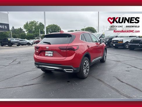 New 2025 Buick Envision Preferred image 9