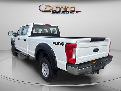 Used 2019 Ford F250 XL w/ XL Value Package image 2