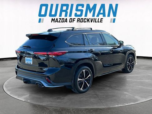 Used 2022 Toyota Highlander XSE image 6