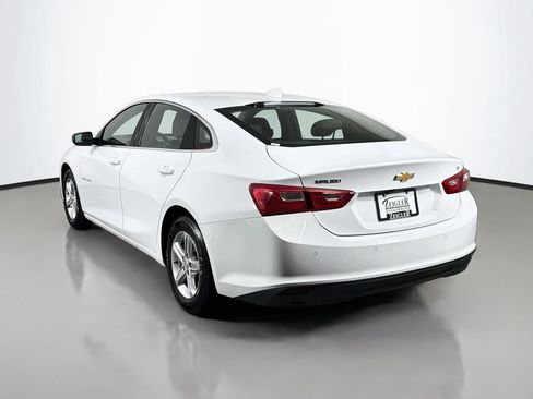 Used 2024 Chevrolet Malibu LT FWD image 5