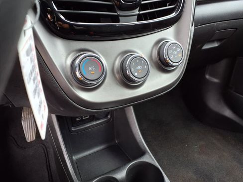 Used 2021 Chevrolet Spark LT image 15