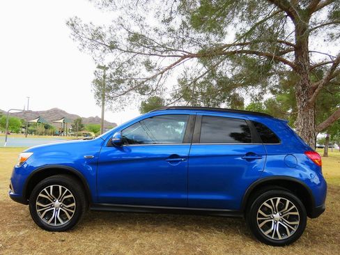Used 2016 Mitsubishi Outlander Sport GT FWD image 3