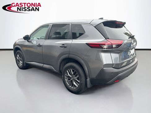 Used 2021 Nissan Rogue S image 6