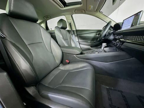 Used 2024 Honda Accord Touring image 15