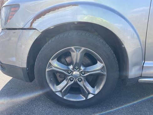 Used 2015 Dodge Journey Crossroad w/ Flexible Seating Group image 12