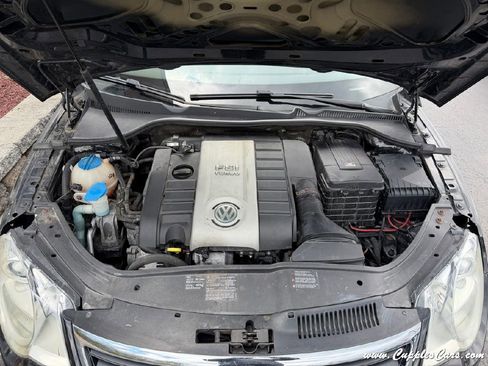 Used 2008 Volkswagen Eos 2.0T FWD image 13