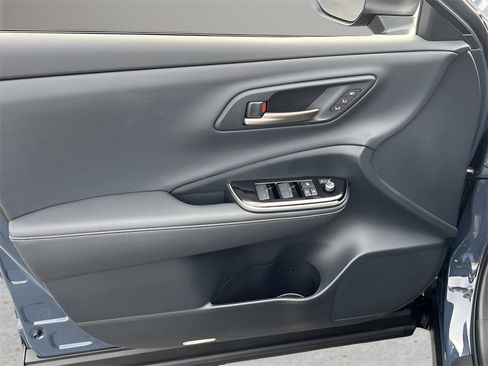 New 2026 Toyota Crown Signia image 10