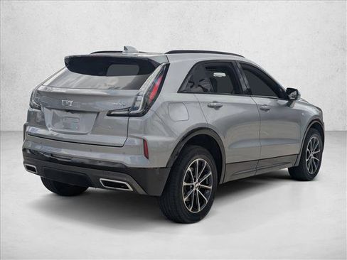 Used 2024 Cadillac XT4 Sport image 5