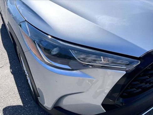 Used 2023 Toyota Corolla Cross LE w/ Moonroof Package AWD/4WD image 33