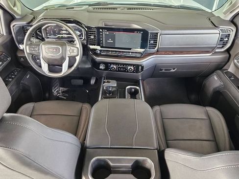 Used 2024 GMC Sierra 1500 SLT w/ SLT Premium Package AWD/4WD image 22