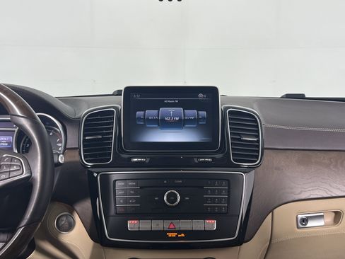 Used 2016 Mercedes-Benz GLE 350 image 17