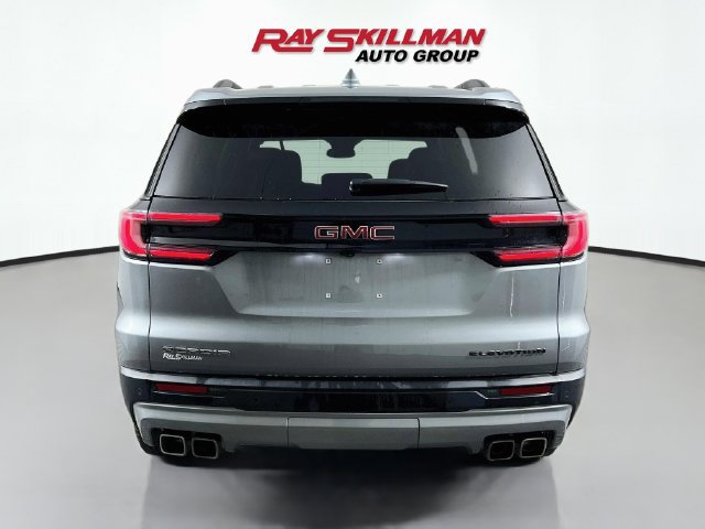 Used 2024 GMC Acadia Elevation w/ Luxury Package FWD image 6