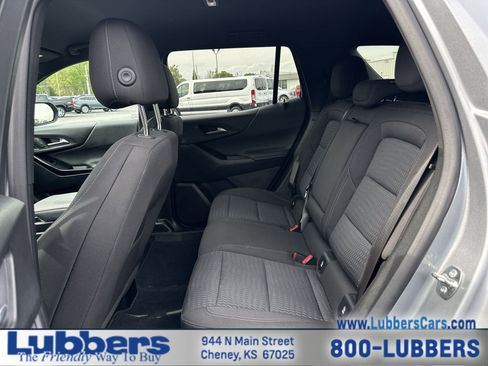 Used 2025 Chevrolet Equinox LT image 19