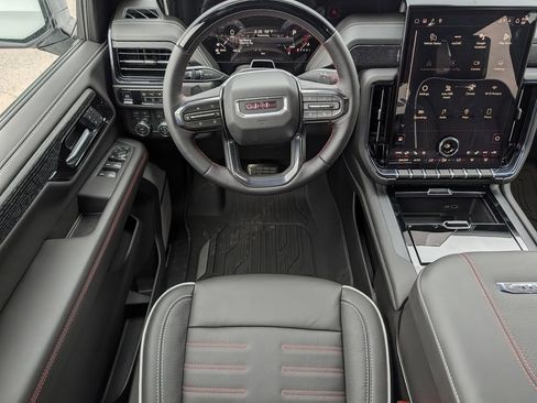 New 2026 GMC Yukon AT4 Ultimate AWD/4WD image 11