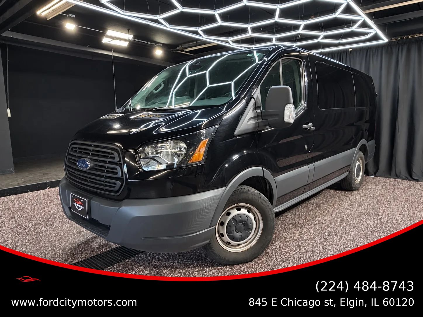 Used 2018 Ford Transit 150 XL RWD image 1