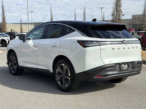 Used 2025 Nissan Murano SL w/ Cargo Package image 5