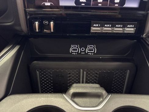 New 2026 RAM 2500 Laramie AWD/4WD image 45
