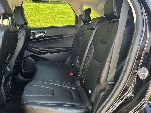 Certified 2024 Ford Edge Titanium AWD/4WD image 19