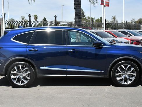 Used 2022 Acura MDX w/ Technology Package FWD image 9