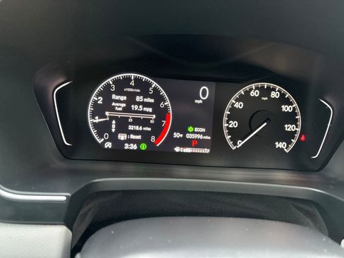 Used 2023 Honda Pilot Touring image 15