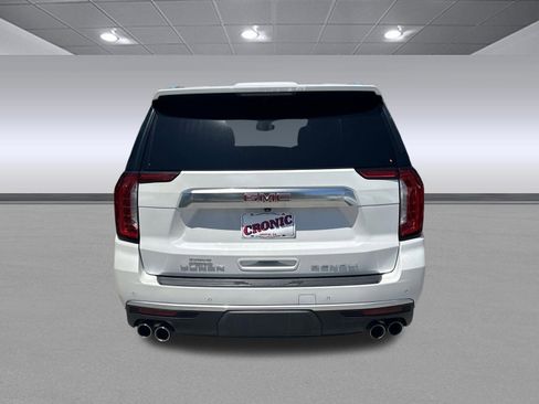 Used 2022 GMC Yukon Denali AWD/4WD image 4