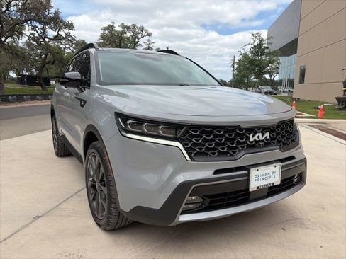 Used 2023 Kia Sorento SX Prestige AWD/4WD image 4
