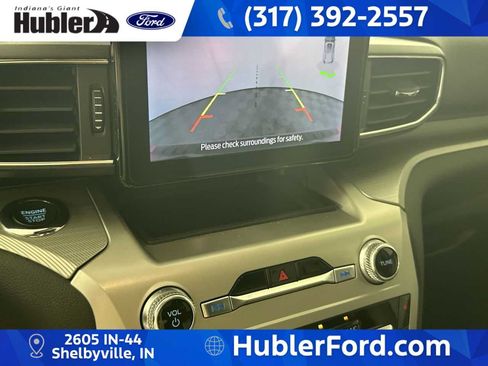 Used 2022 Ford Explorer XLT w/ Equipment Group 202A AWD/4WD image 17