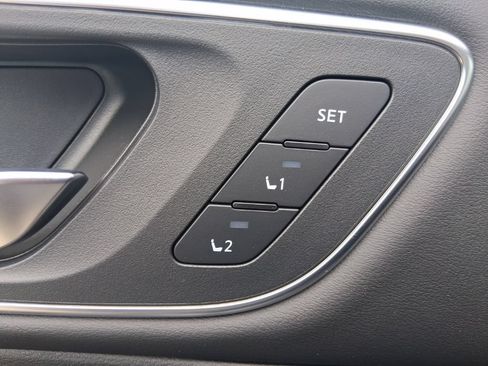 New 2026 Nissan Rogue Platinum AWD/4WD image 23