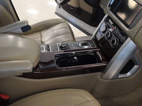 Used 2014 Land Rover Range Rover Supercharged AWD/4WD image 49