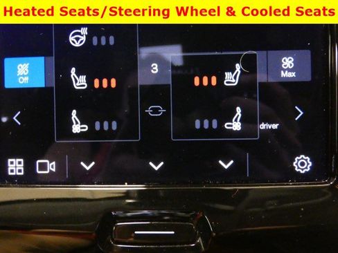 Used 2023 Volvo XC60 B5 Ultimate w/ Climate Package image 28