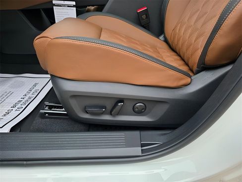 New 2026 Nissan Rogue Platinum image 20