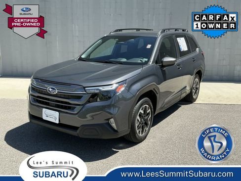 Certified 2025 Subaru Forester Premium AWD/4WD image 1