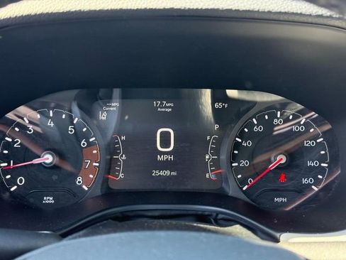 Used 2025 Jeep Compass Limited AWD/4WD image 23