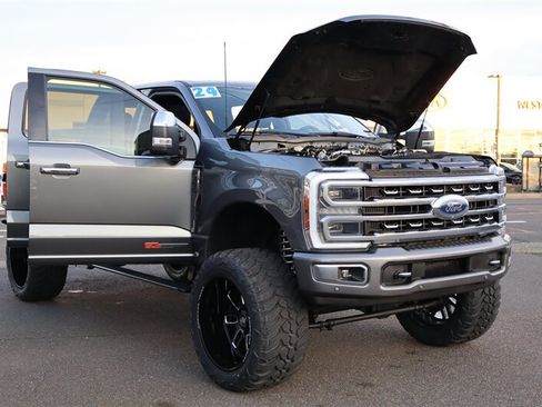 Used 2024 Ford F350 Platinum AWD/4WD image 37