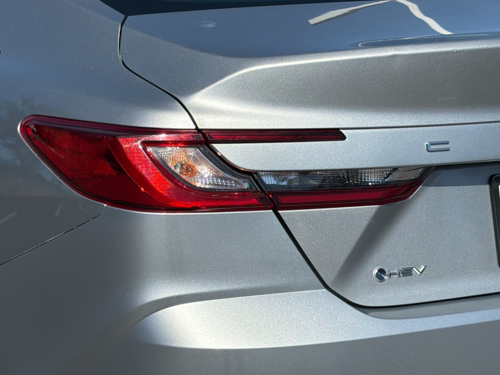 Used 2025 Toyota Camry LE FWD image 23