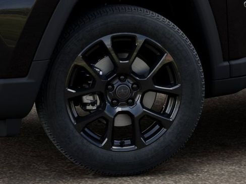 New 2026 Jeep Compass Latitude AWD/4WD image 8