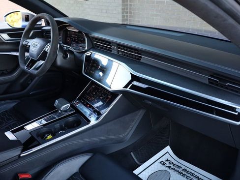 Used 2022 Audi RS 7 Sportback w/ RS 7 Executive Package image 28