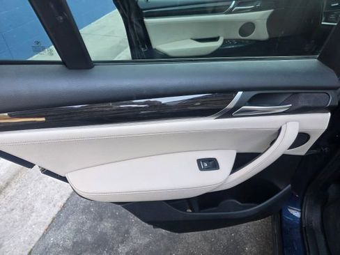 Used 2017 BMW X3 xDrive28i image 19