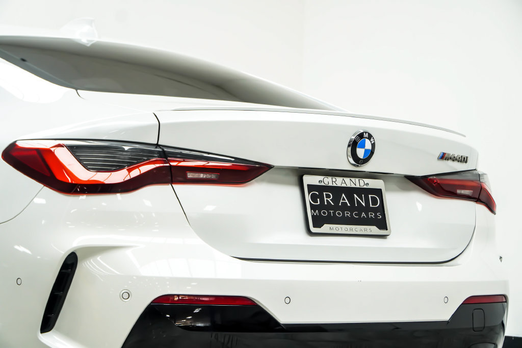 Used 2023 BMW M440i Coupe w/ Premium Package RWD image 18