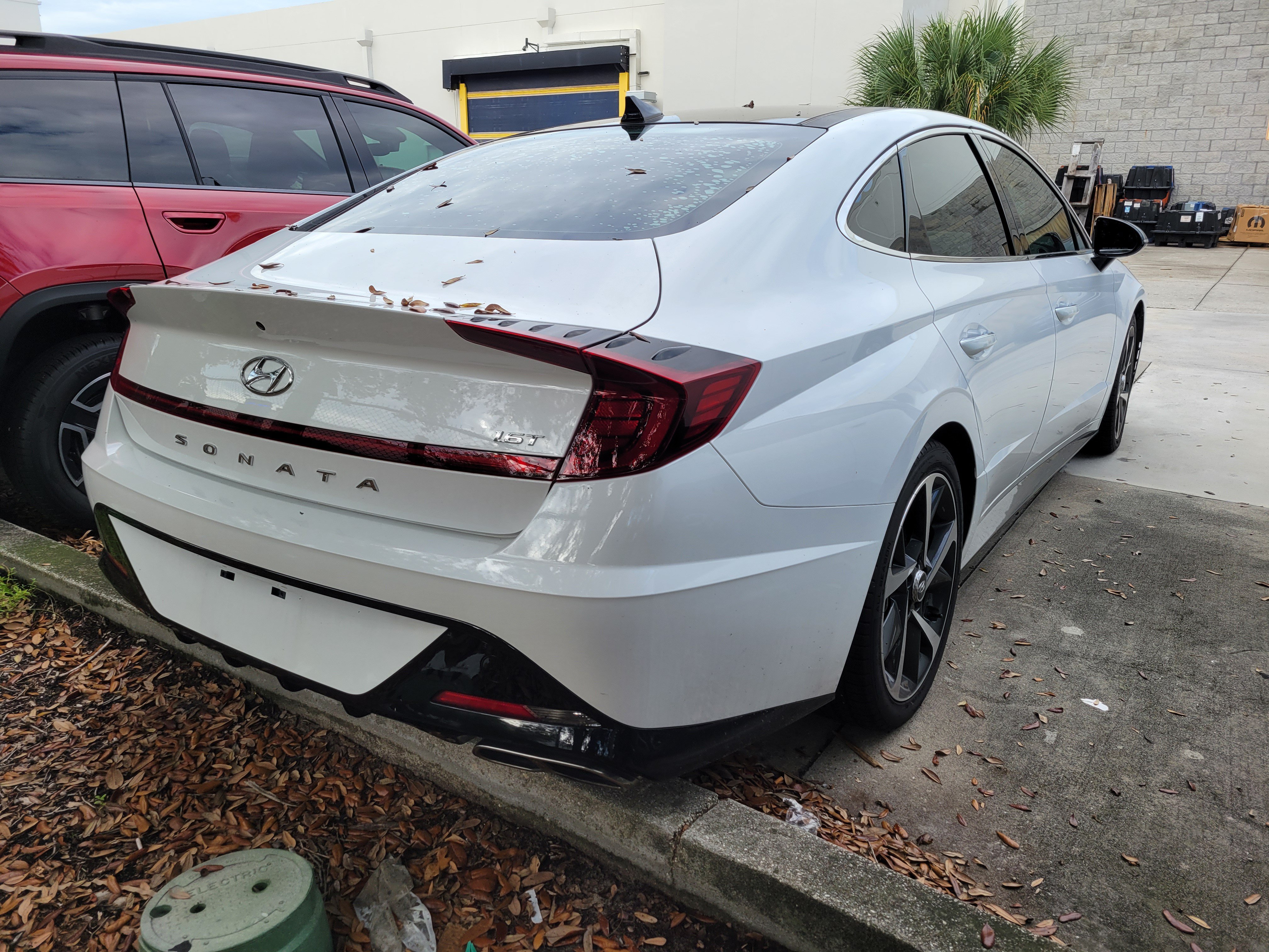 Used 2023 Hyundai Sonata SEL Plus w/ Preferred Accessory Package FWD image 3