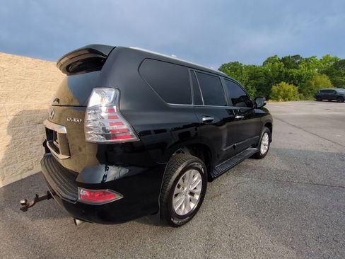 Used 2017 Lexus GX 460 AWD/4WD image 4