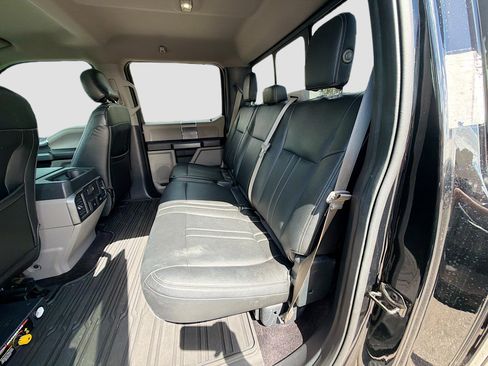 Used 2017 Ford F150 XLT w/ Equipment Group 302A Luxury image 20