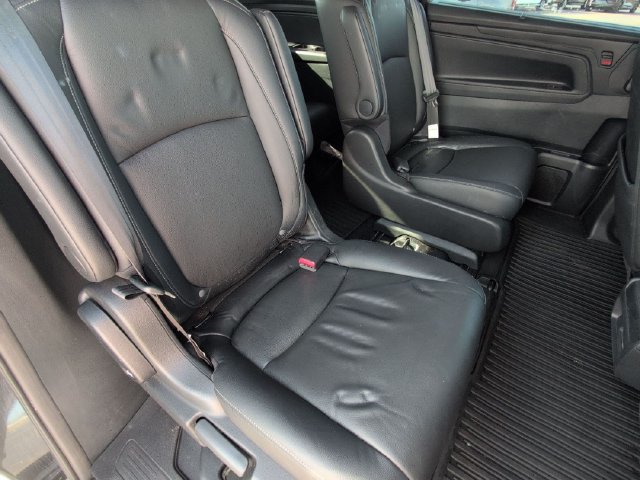 Used 2023 Honda Odyssey EX-L image 18