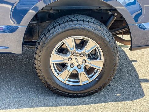 Used 2015 Ford F150 XLT w/ Equipment Group 302A Luxury image 16