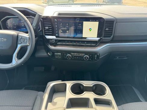 New 2026 Chevrolet Silverado 1500 LT w/ Z71 Off-Road Package image 2