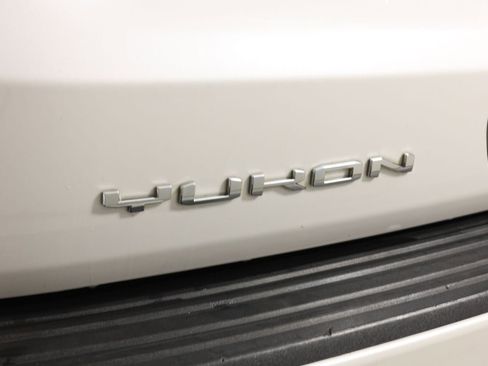 Used 2021 GMC Yukon XL Denali w/ Denali Ultimate Package image 48