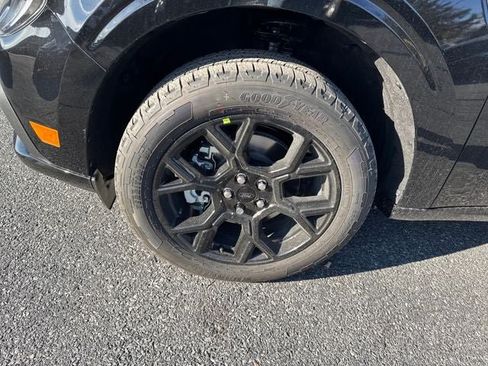 New 2026 Ford Maverick Lobo AWD/4WD image 26