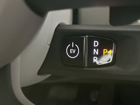 New 2026 Kia EV9 Land AWD/4WD image 24